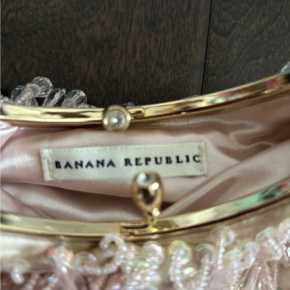 Banana Republic Elegant Pale Pink Beaded Silk Evening Bag - Picture 6 of 16